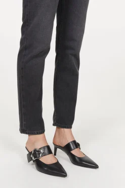 Aurora Coral Pumps