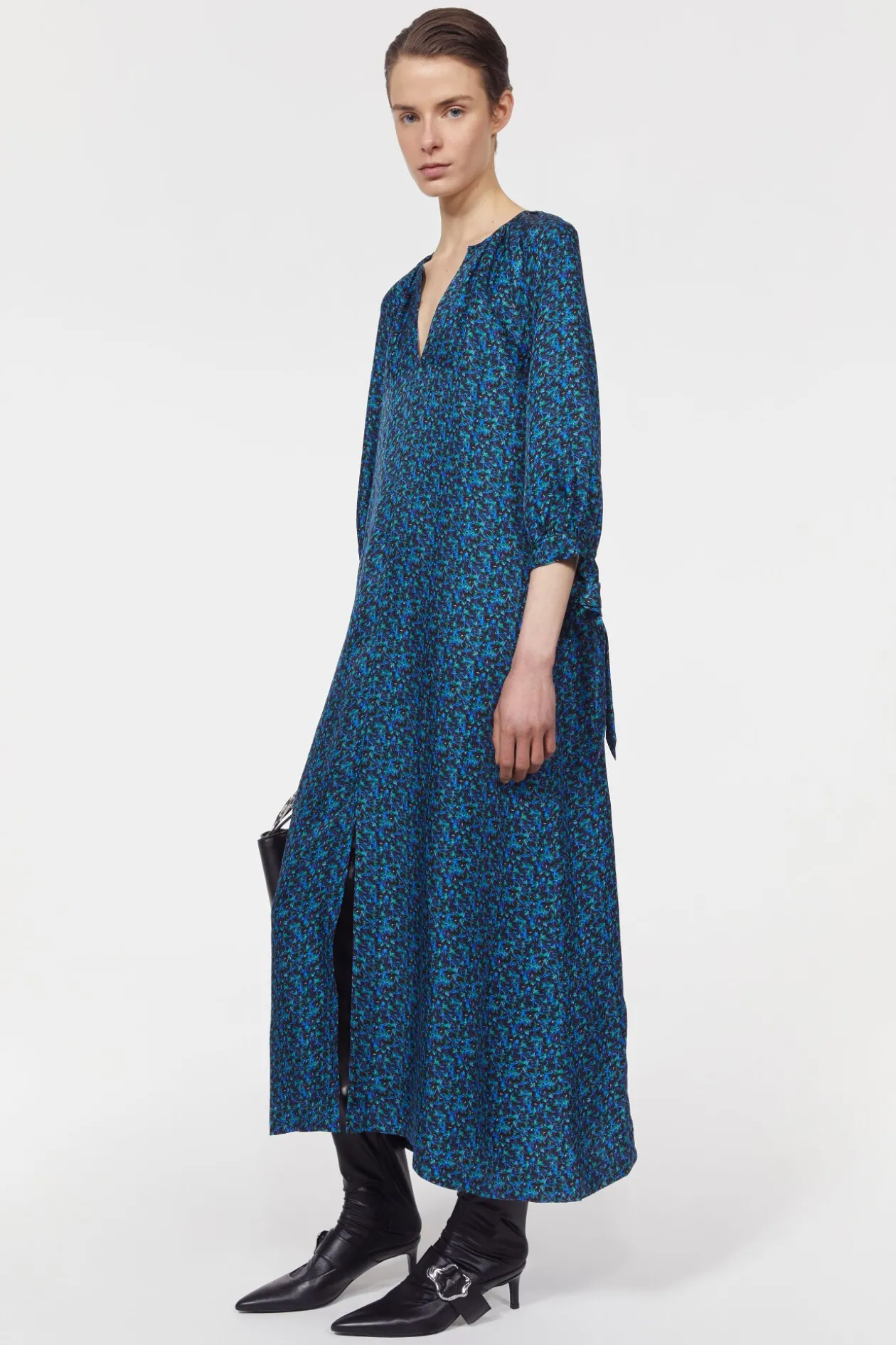 Vendela Floral Dress